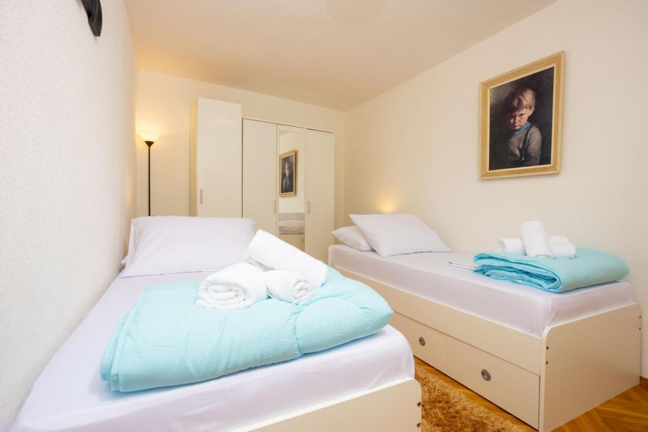 Split Inn Apartments Apartment
